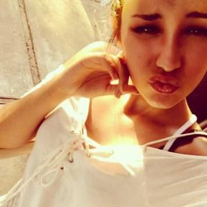 Meet your Posher, Marrisa